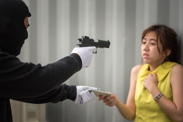 Assault with a Weapon-img1